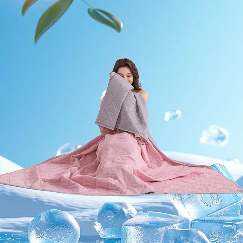 Solid Color Double Sided Cooling Blanket, Lightweight Cooling Blanket, Soft Comfortable Bedding Blanket, Breathable Bedding Supplies for Home Bedroom Hotel Dormitory