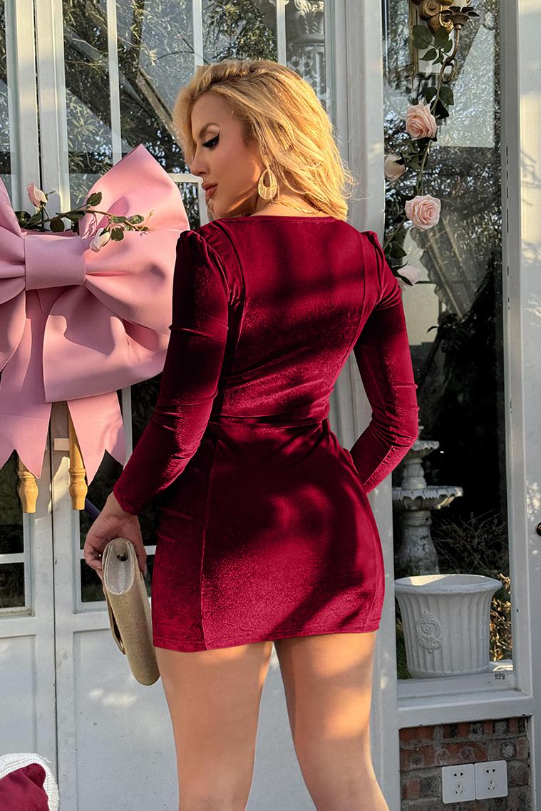 OYV Womens Sexy Velvet Long Sleeve Square Neck Bodycon Elegant Party Mini Dress