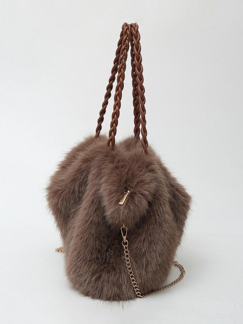 Plush Handbag, Trendy and Fashionable Tote Bag, Casual and Versatile Shoulder Bag, Simple Solid Color Commuter Bag, Suitable for Daily Matching, Commuting and Other Scenarios.