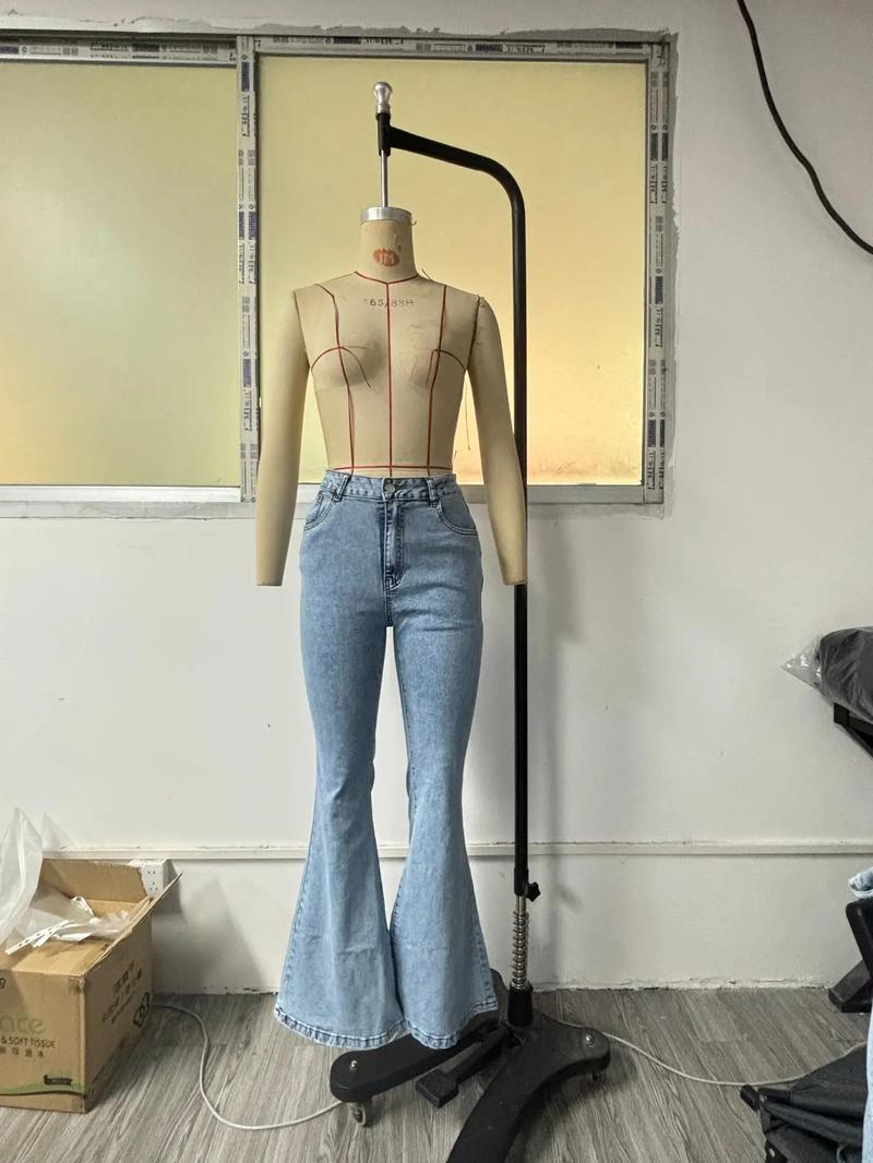 Elegant High Waist Slimming Women's Tight Elastic Bell Jeans Pants, Versatile Fit, Perfect for All Occasions, Stylish Denim Long Trousers