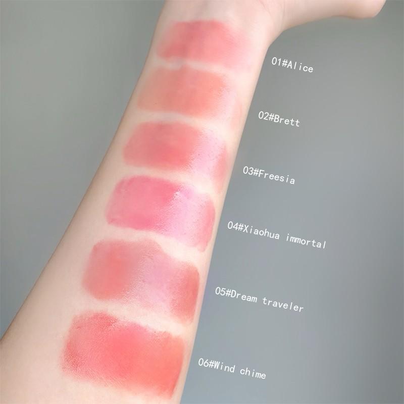 Hydrating Lip Gloss, Long-Lasting Moisturizing Shine, Suitable for All Skin Types & Sensitive Lips, Perfect Valentine Gift
