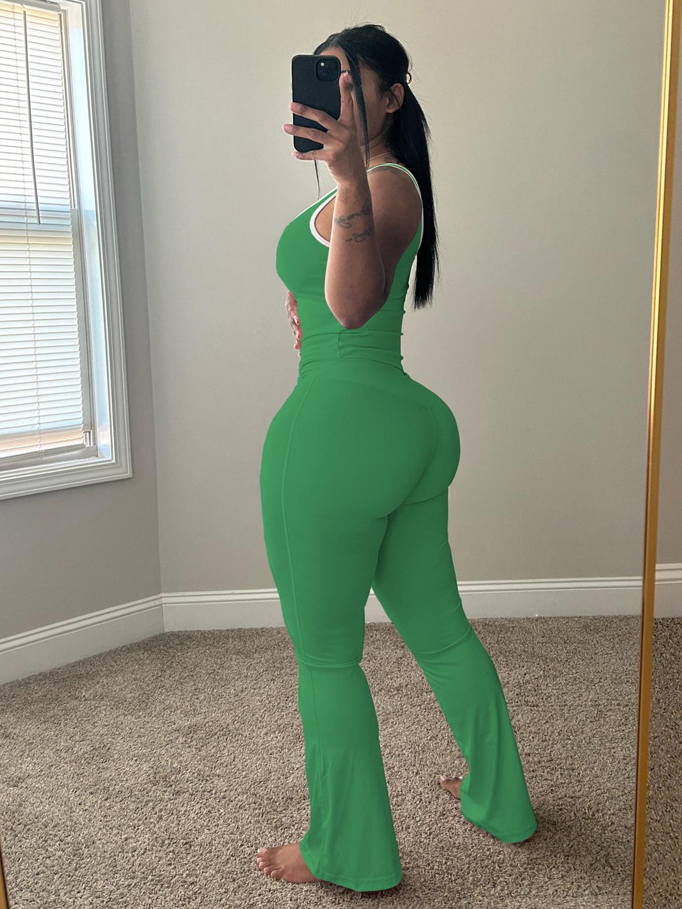 USBoutique Chic Colorblock Crmon Tank &. Dlarod PanteSet | Women's Sleeveless Gym YogaOutfit USBoutique Chic Colorblock Crmon Tank &. Dlarod PanteSet | Women's Sleeveless Gym YogaOutfit