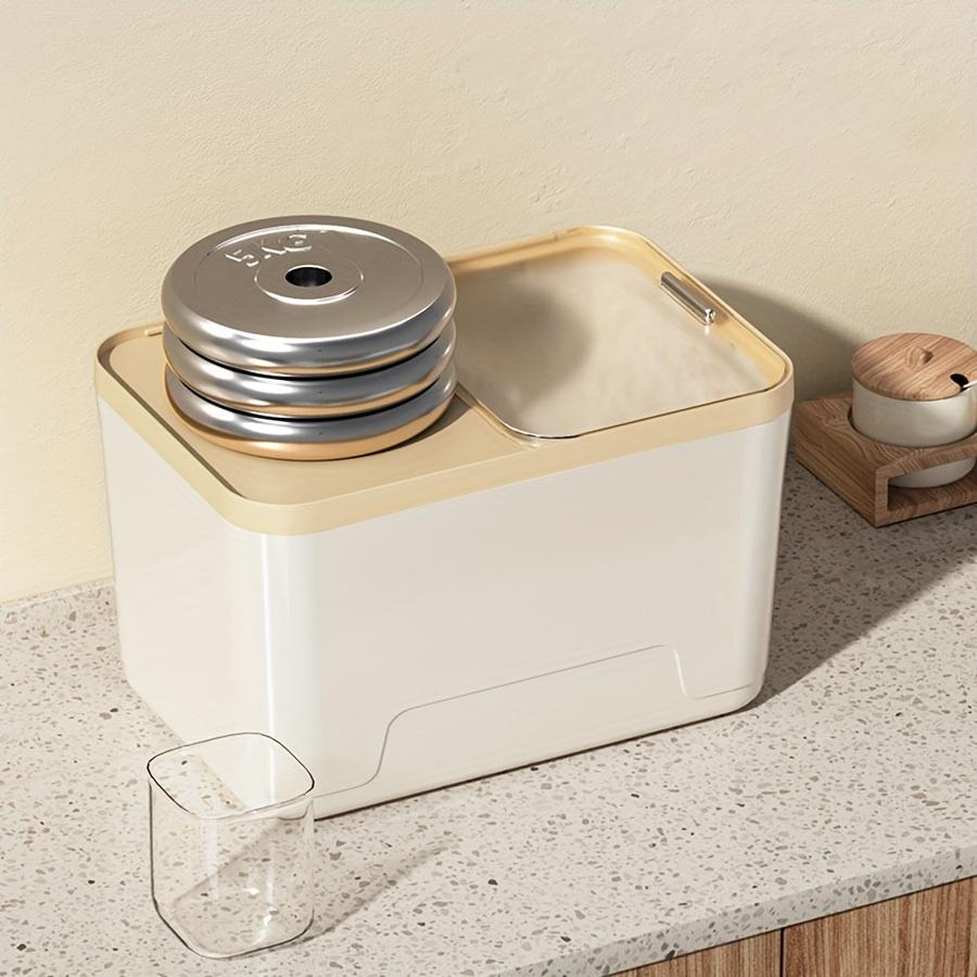 Large Food Storage Bin with Lid, 5kg Airtight Rice Dispenser for Flour, Nuts and Grains, Kitchen Organization
