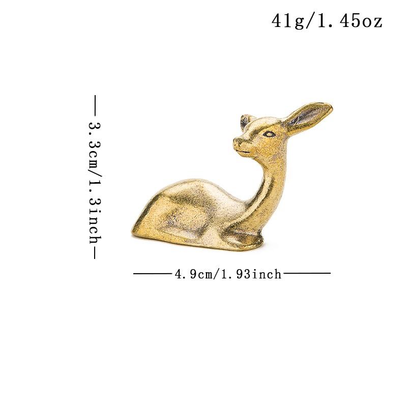 Brass New Christmas Deer Desktop Ornament, Metal Decoration 3D Statue, Reindeer Figurine, Festive Holiday Decor, Elegant Desk Accessory