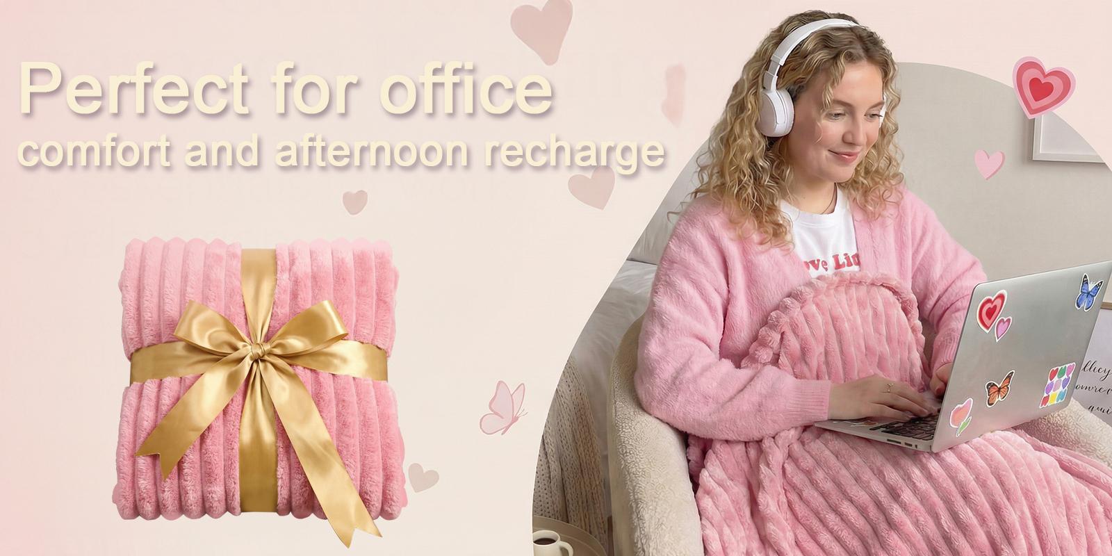 Raybee Cozy Soft Blankets - Faux Rabbit Fur Striped Throw Blanket for Couch, Travel,Office,Courtyard,Home Bedroom Decor Plush Outdoorfun,Flannel Throw Blanket,Perfect Gift Ideal