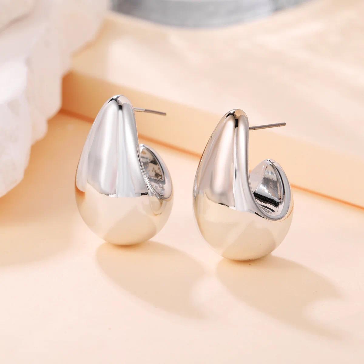 Small Water Droplets CCB Gold Color Smooth Stud Earrings for Women Exaggerate Punk Geometry Jewelry Accessories Girlfriend Gift