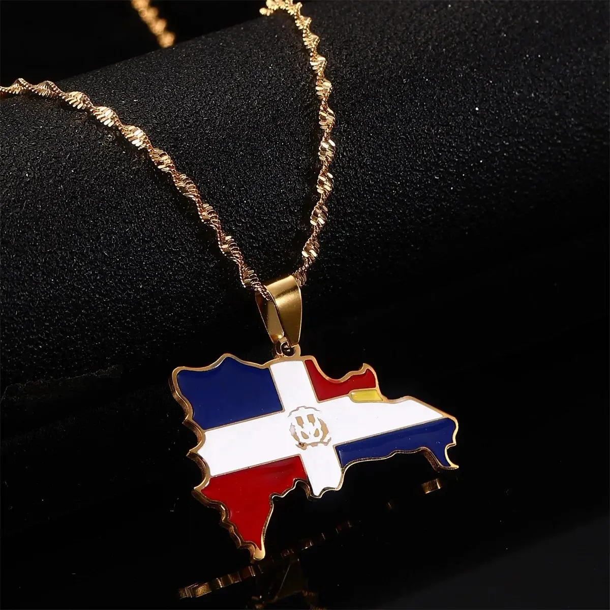 Dominican Republic Map Pendant Necklace for Women Men Flag of Dominican Jewelry