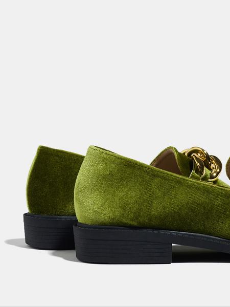 Women's Velvet Thick Sole Flat Square Toe Loafers, Retro Style Fall Fashion Shoes, Comfortable Slip-On Design for Daily Wear