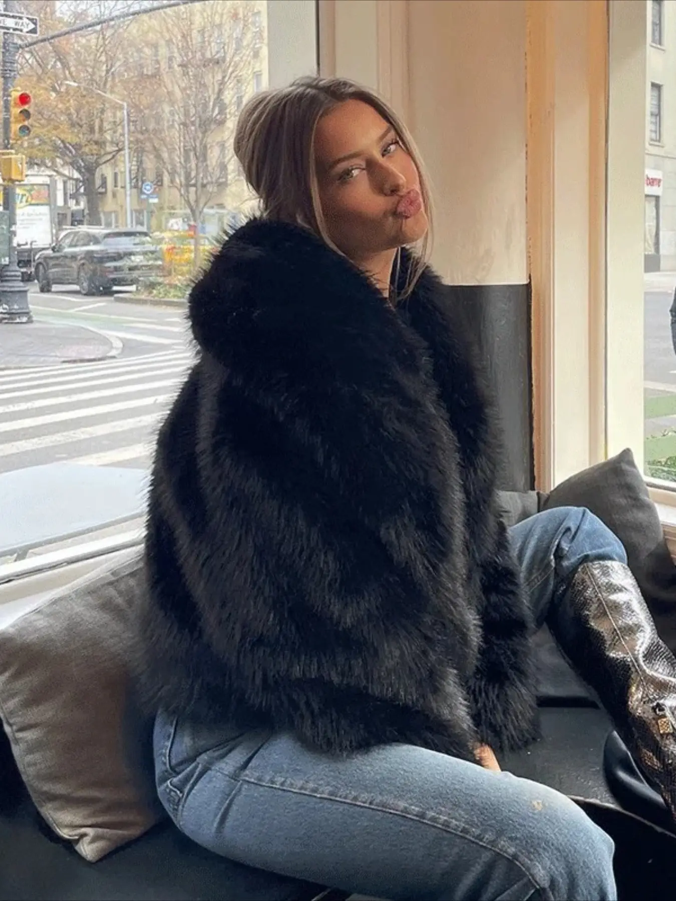 OFTBUY Vegan Shawl Collar Short Faux Fur Jacket Women Street Fashion Fluffy Eco Fox Fur Coat Cool Girls Winter Overcoat