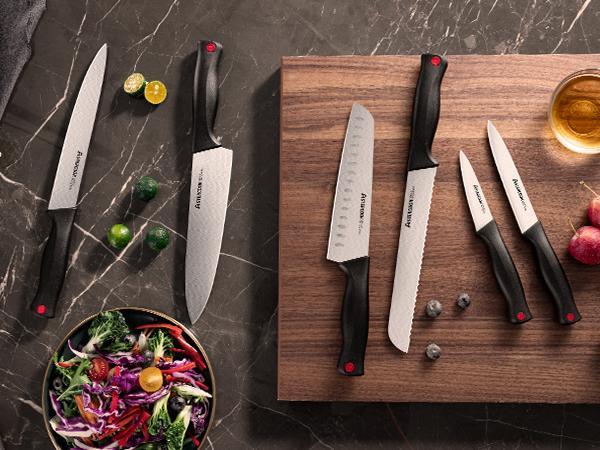 Astercook Kitchen Knife Set, German High Carbon Steel, Serrated Blades, Built-in Sharpener, Chef, Steak, Bread Knives, Scissors. Premium Black Block