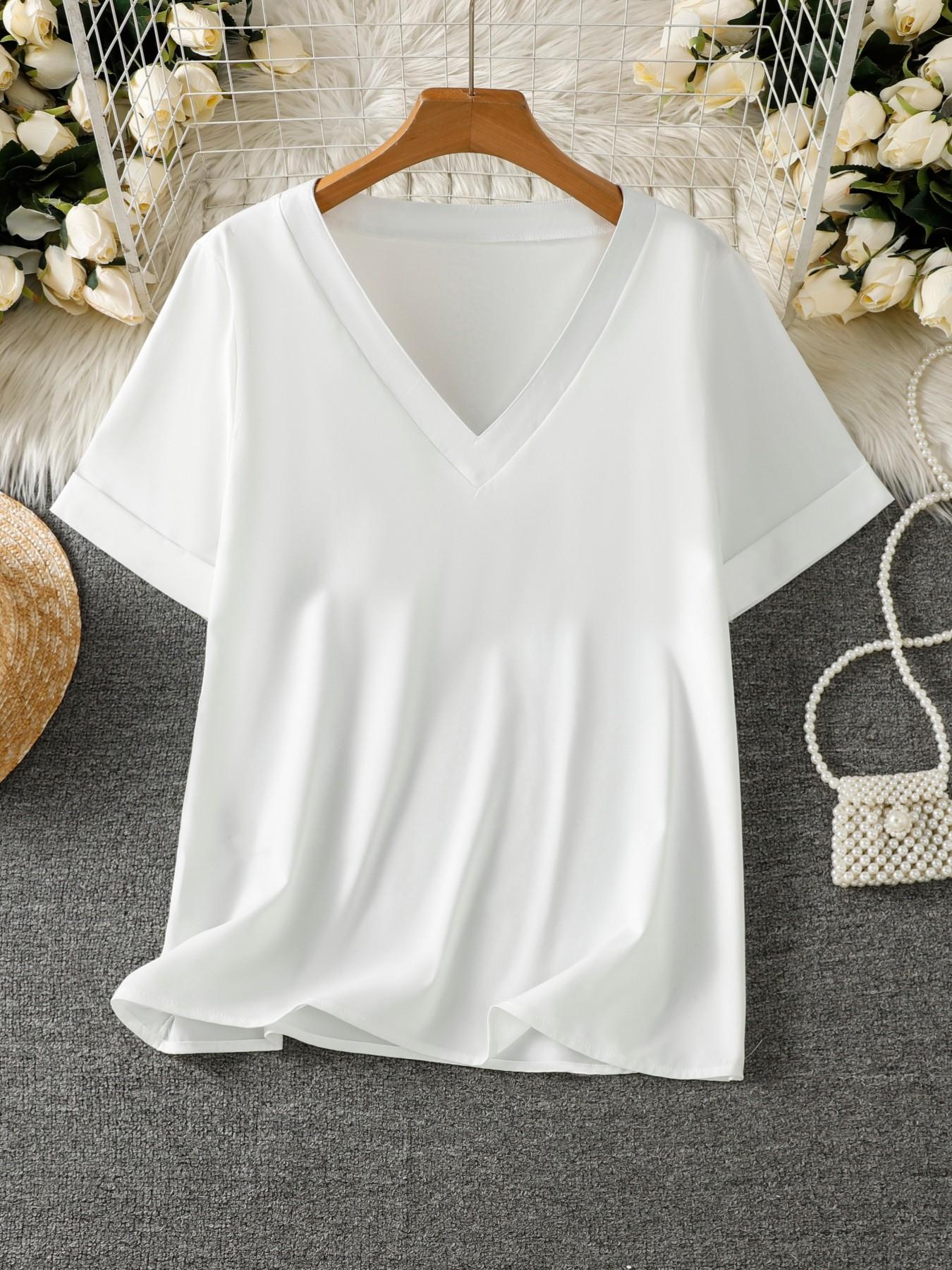 Women's Plain V-Neck Simple Shirt Top, Casual Fashion Blouse for Daily Wear, Stylish Ladies' Clothing for Spring & Fall