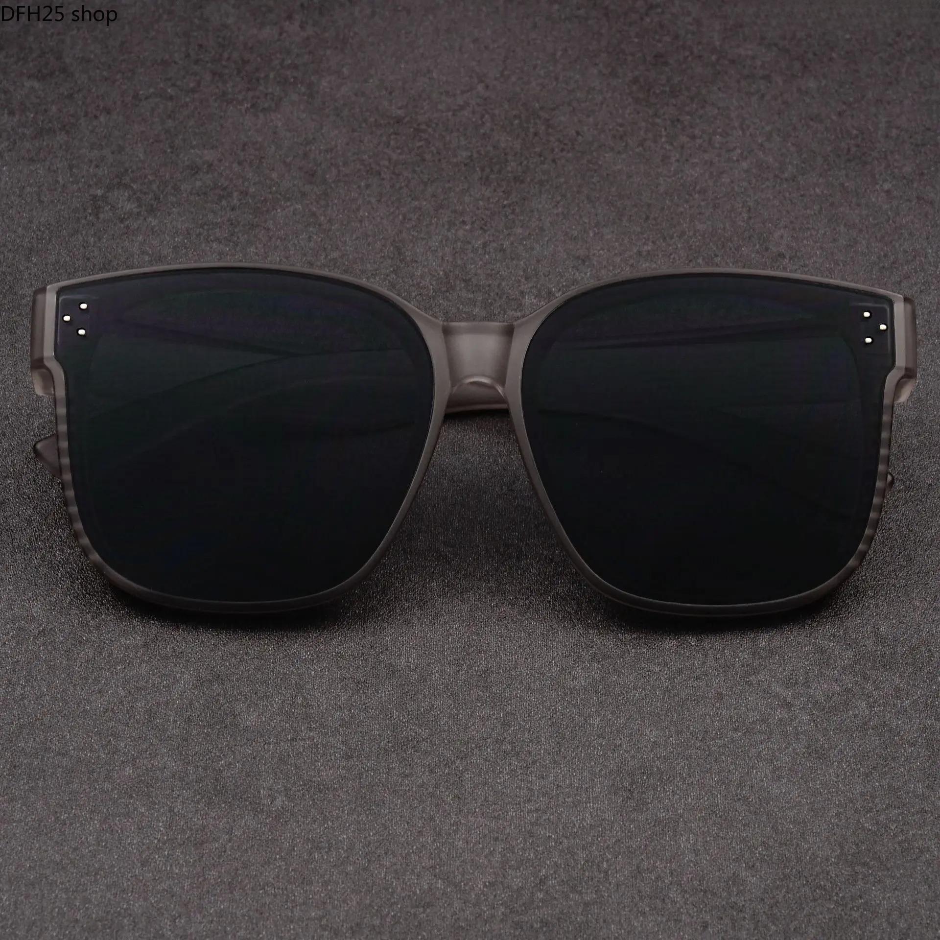 Unisex Oversized Sunglasses, Lightweight Nylon Frame With Dark Tinted UV400 Anti Glare Lenses, Wrap Around Fashion Eyewear for Driving, Outdoor Activities and Daily Wear