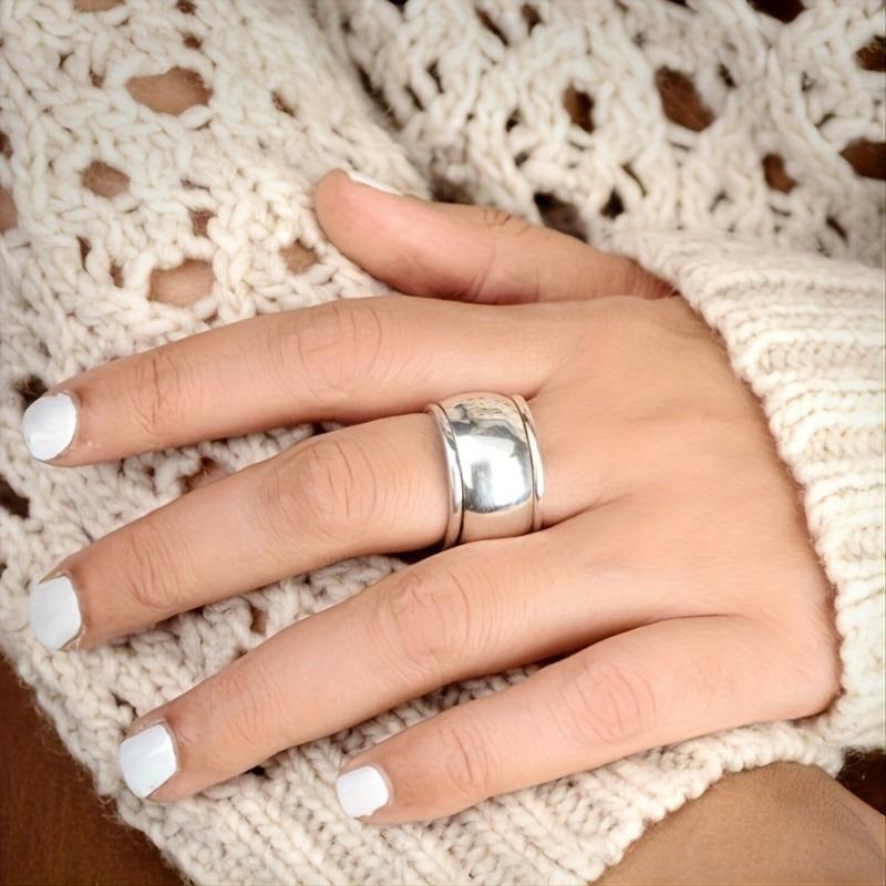 Retro geometric minimalist silver metal ring, wide design, suitable for holiday wear and daily use