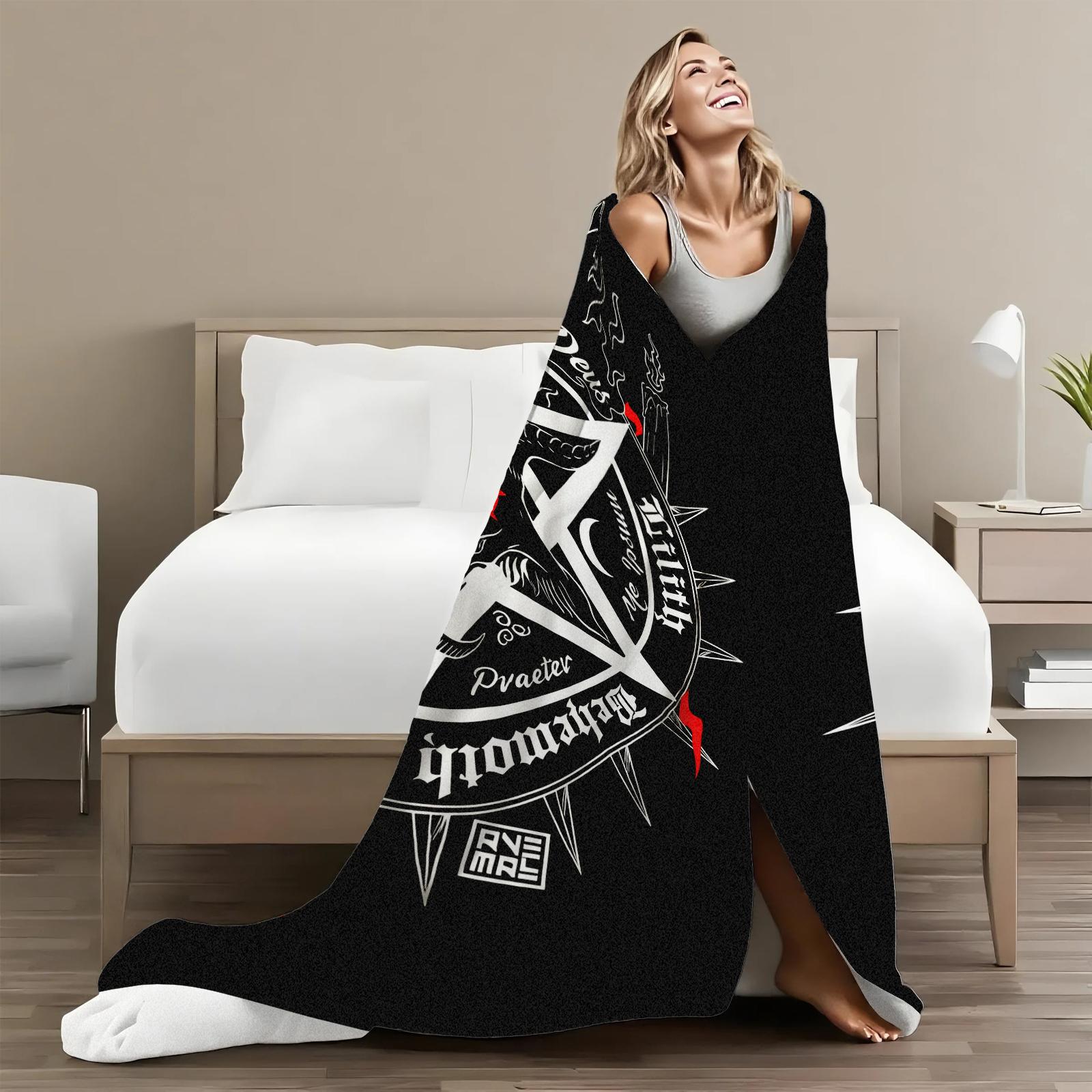 Sheep Head Satan Printed Flannel Blanket, Soft Casual Warm Blanket, Multi-purpose Office Throw Blanket, Outdoor Camping Travel Blanket Multi-purpose Gift Blanket for All Season