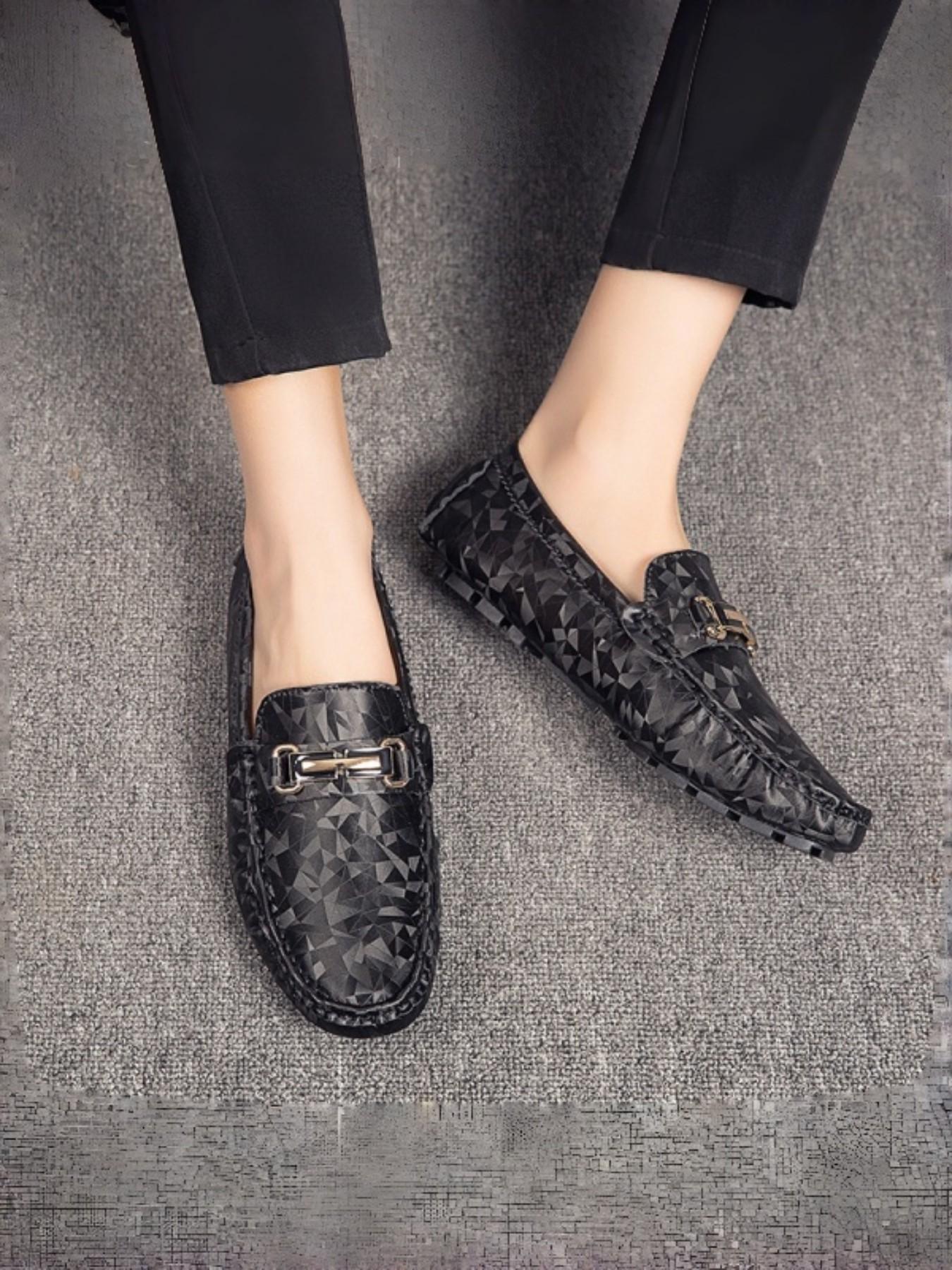 Men's Plaid Buckle Loafers, Daily Commute/style, Glossy Embossed Texture, Metallic Decorative Buckles, Trendy Casual Shoes