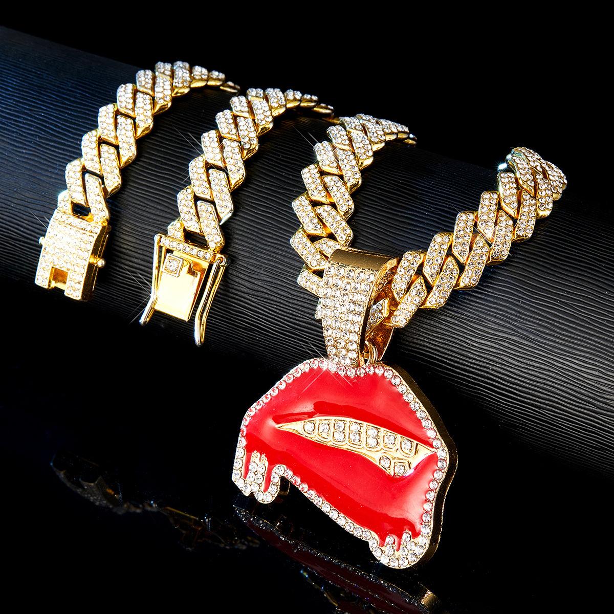 Diamond-studded oil-drip sexy red lip pendant hip-hop personalized creative alloy Cuban chain necklace