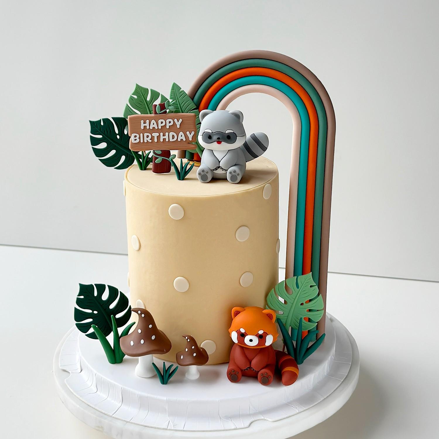 Small Panda Raccoon Forest Cake Decoration Set, Birthday Baking Decorations, Jungle Theme Baby Birthday Dessert Table Decor