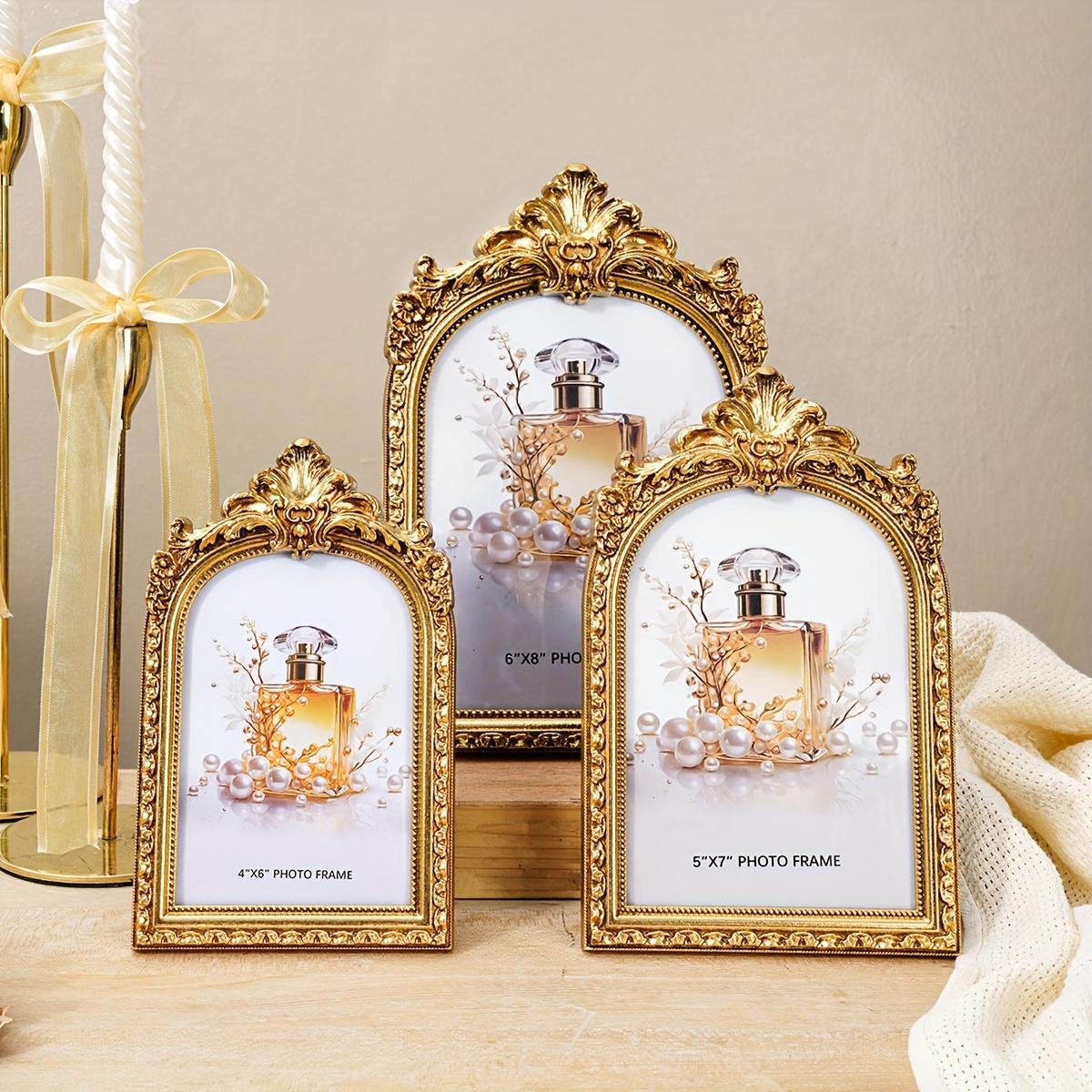 1PC European Vintage Gold Lace Arch Decorative Photo Frame with Random Inner Paper for Wedding Photography Display Home Decoration