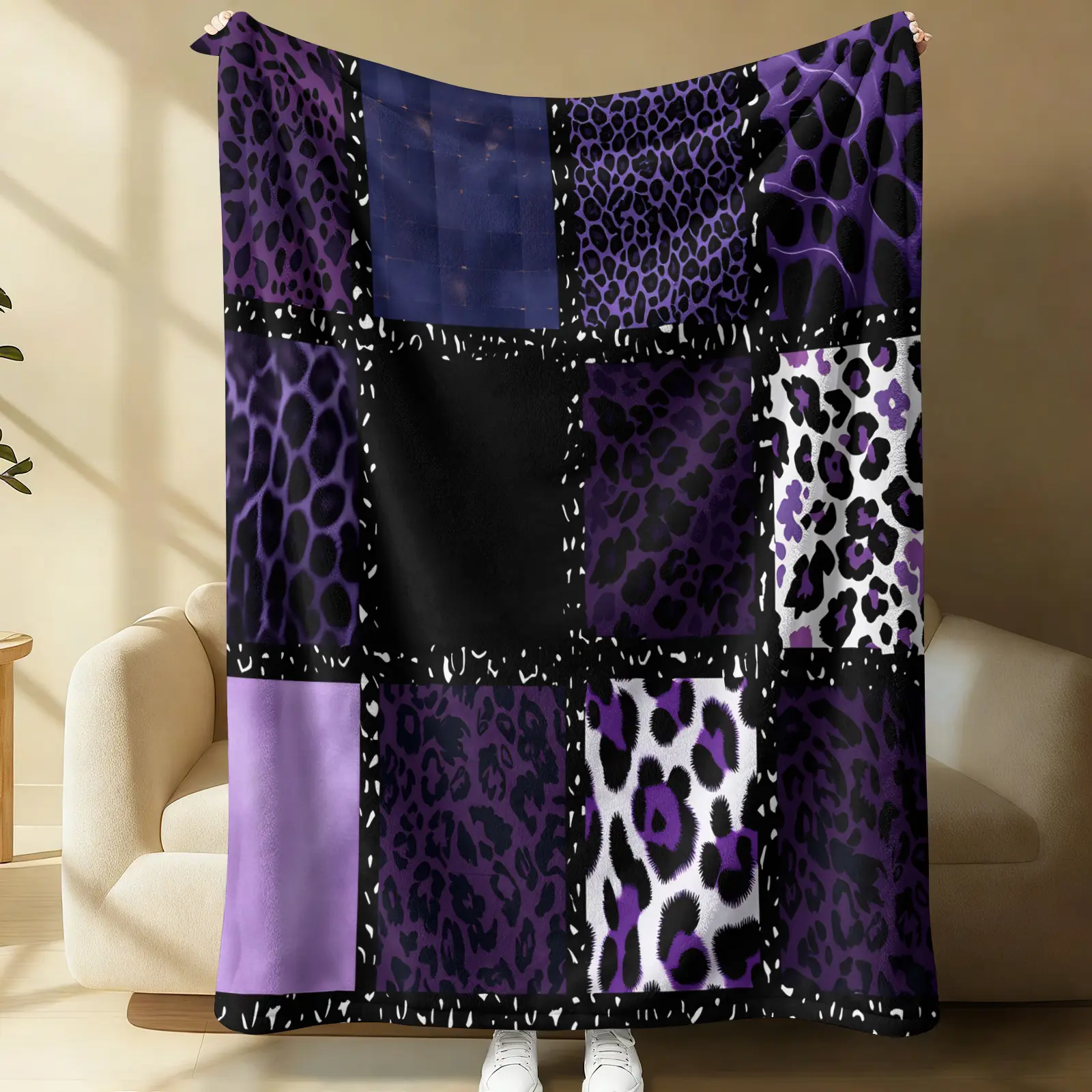 Dark Y2K Leopard Spliced Print Flannel Throw Blanket, Lightweight, Soft And Breathable, Cozy Throw Blankets. Black-Gray Cheetah Print Works For Sofas, Dorms, Travel And Camping. Delivers Cool Personal Charm, Trendy All-Season Blanket