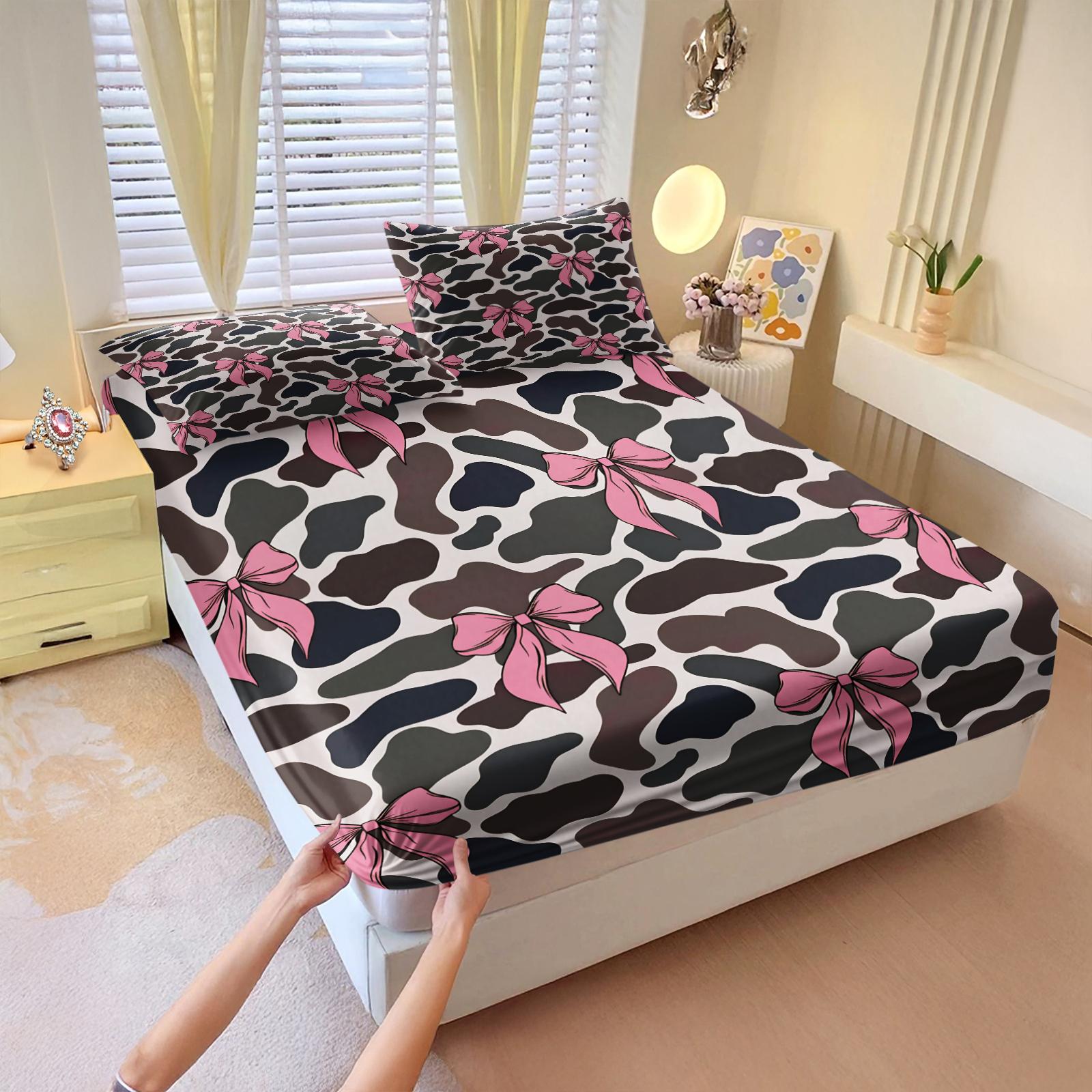 3Pcs Lovely Coquette Bow Printed Fitted Sheet Set, Sweet Y2K Style Bed Sheet Set, Soft Wrinkle-Resistant Microfiber, Vibrant Digital Print, Deep Pocket Design, Ideal for Girls Bedroom, Dorm & Guest Room All-Season Decor - No Filling