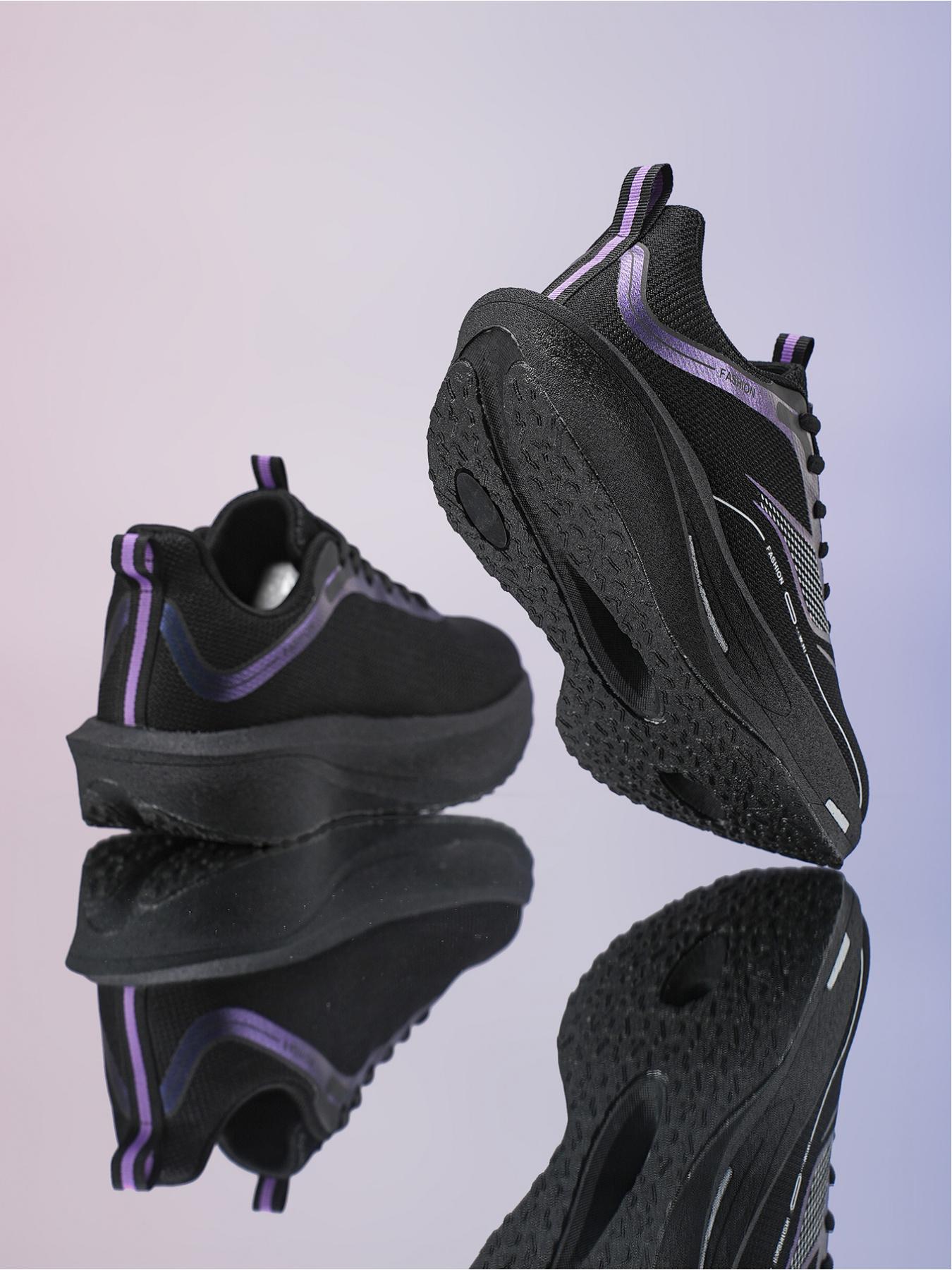 Men's Cool Black-Purple Trend Shoes: Unique Gradient Texture, Street Style & Social Media Sneakers