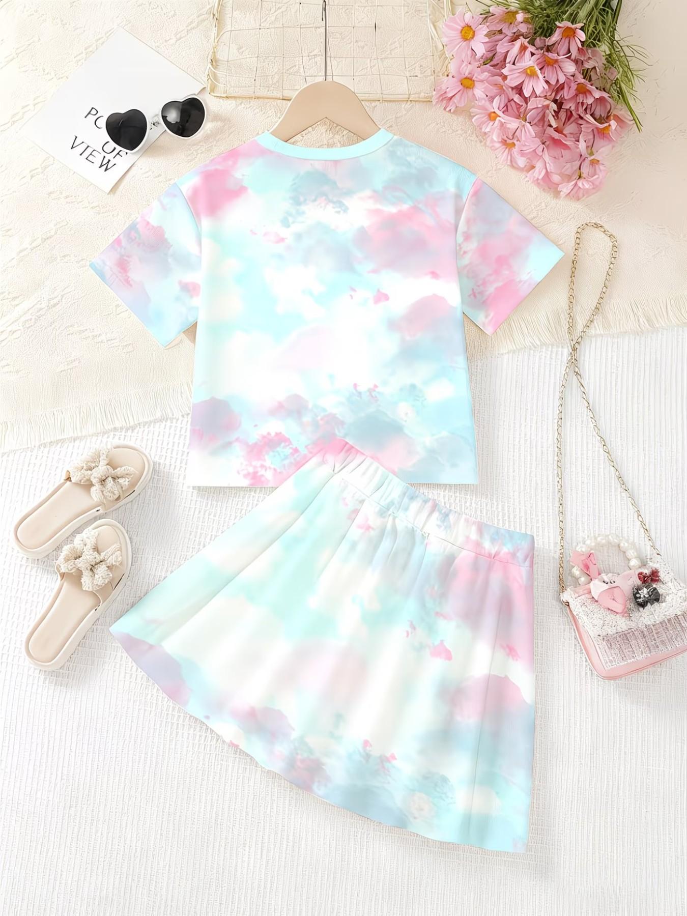 Girls' 3D Heart Rainbow Print Top and Skirt Set, Casual Slim-Fitting Summer, Round Neck Short Sleeve, Daily Wear