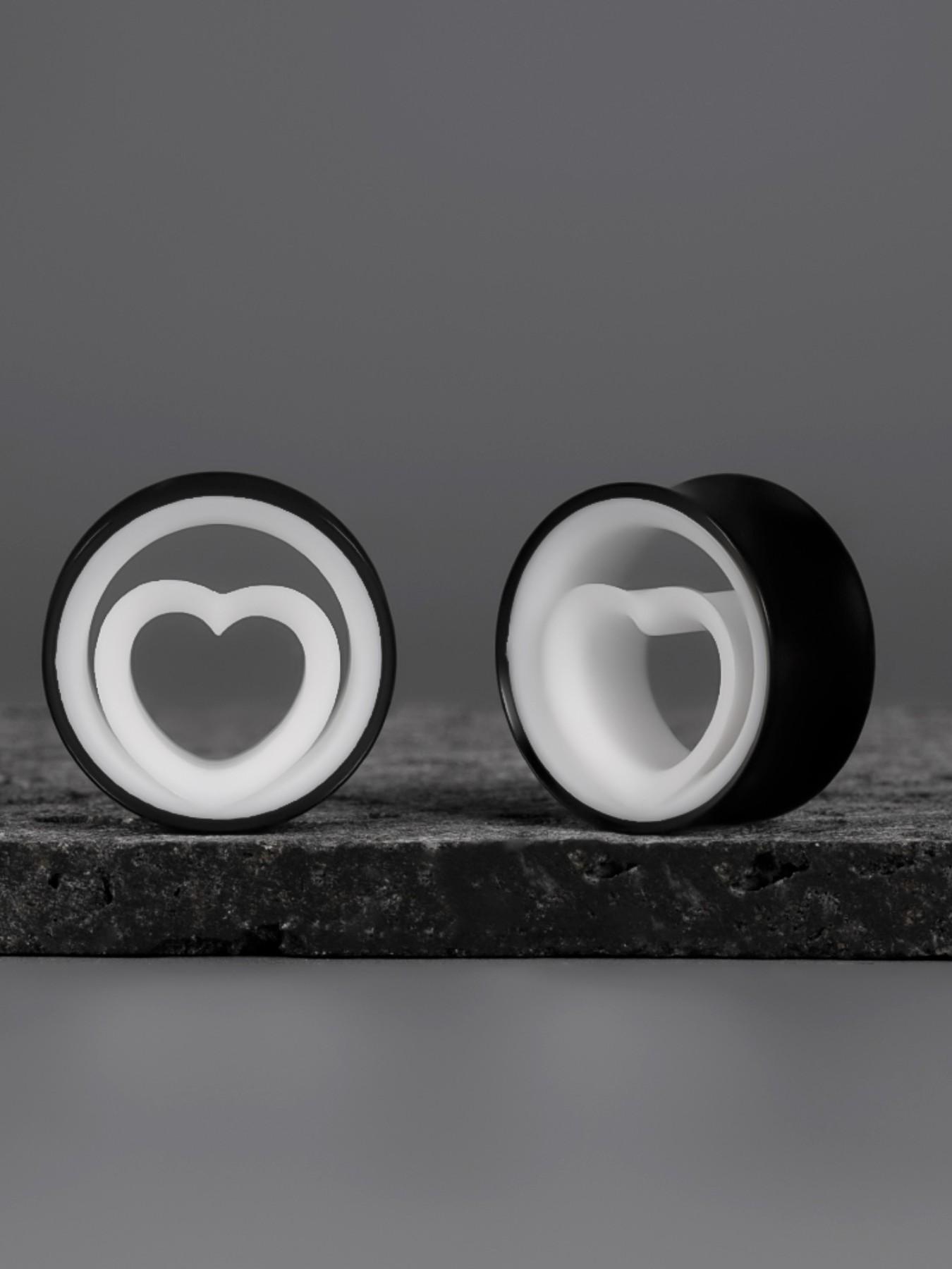 2pcs Y2K Heart Ear Gauges, Boho Style, Stainless Steel, Colorblock, Daily Wear, All Seasons, Best Gift for Pierced Babe