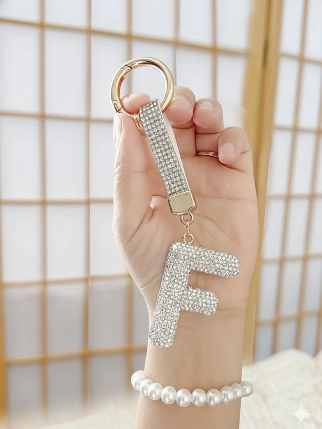 Shiny Rhinestone Letter Keychain, Lucky Crystal Pendant, Sparkling Alloy Charm, Perfect Gift for Bags and Backpacks, Women and Girls