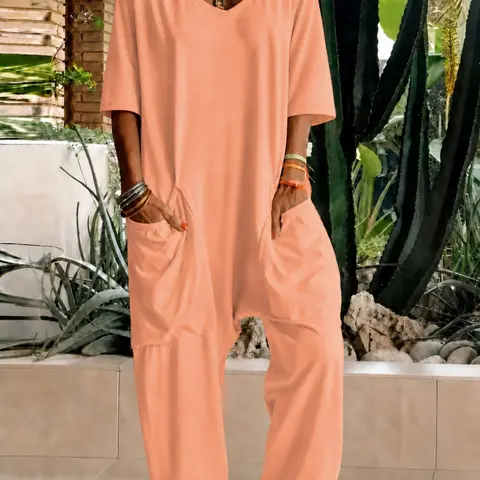 Plus Size Women's Plain V Neck Loose Fit Jumpsuit, Casual Fashion Jumpsuit, Summer Casual One-Piece with Pockets, Lightweight and Comfortable Daily Wear