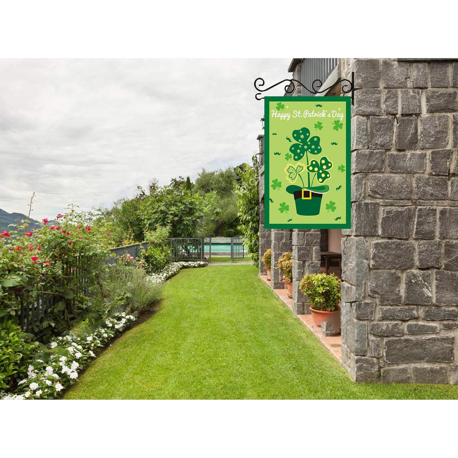 Garden Flag Stand, Wall Flag Holder/Pole with Garden Flag Stopper Coated Garden Flag Stand, Wall Flag Holder/Pole with Garden Flag Stopper Coated