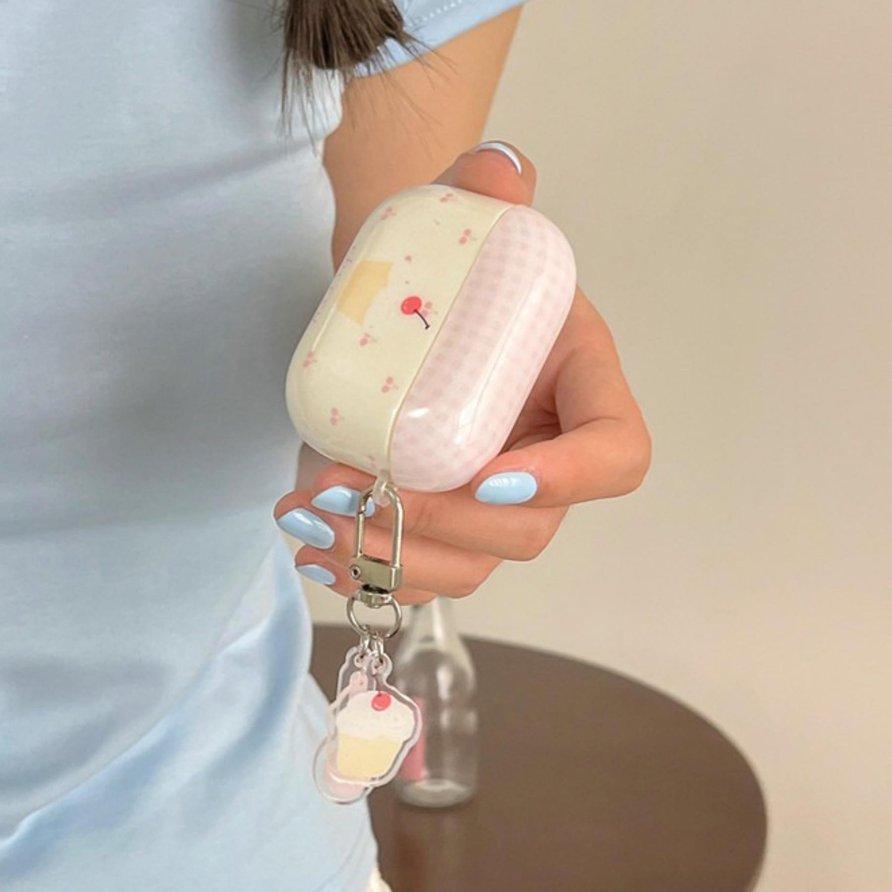 Plaid Cherry Cake Earphone Case for Apple AirPods Pro 3, Elegant Simple Design, Fashionable Creative, Korean Style, Women's Earphone Shell