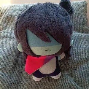 10cm DELTARUNE Kris  Plush Dolls Pendant Mini Kris Printed Stuffed Backpack Toys for Fans Collect Birthday Gifts