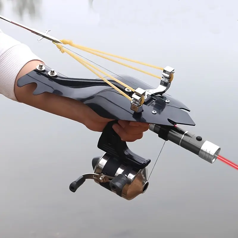 Slingshot Fish Shooting Kit, Multi-Purpose Outdoor Hunting Catapult with Fish Arrows And Reels And Sighting Device