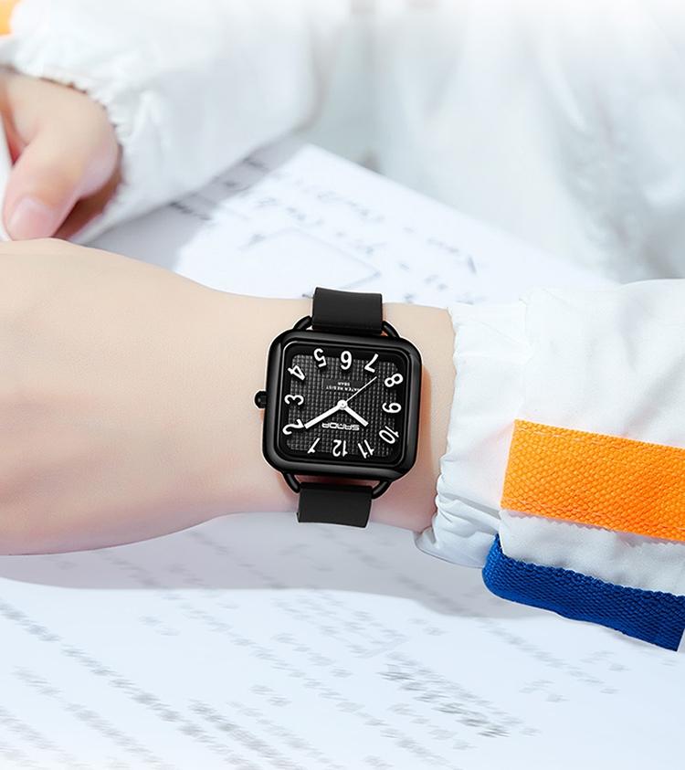 Women's Quartz Watch, Fashion Casual Style, Waterproof, Zinc Alloy Case, Soft Silicone Band, Comfortable Wear, Gift Idea for All Ages