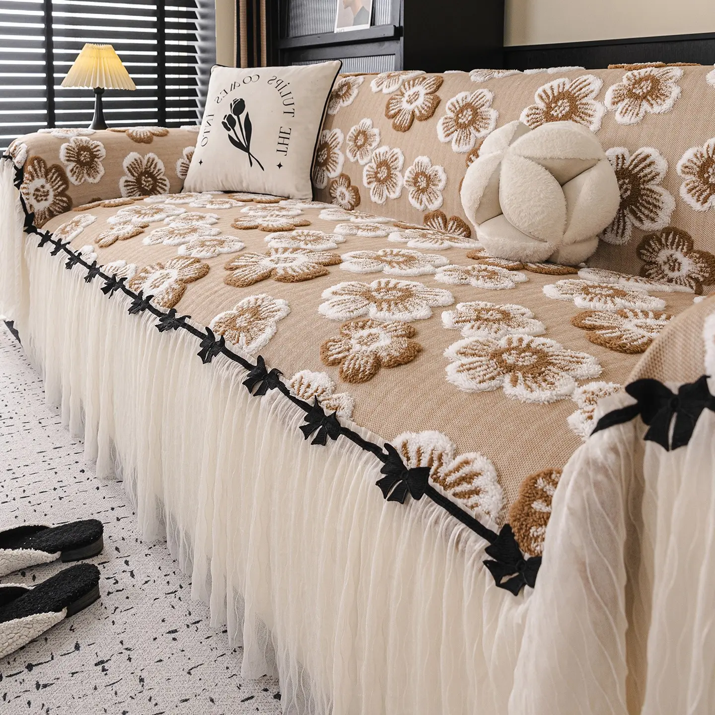 French Floral Embroidered Plush Sofa Cover, Mesh Bow Fringe Full-Body Sofa Protector, Reusable Dustproof Sofa Slipcover, All Seasons, Modern Couch Cover