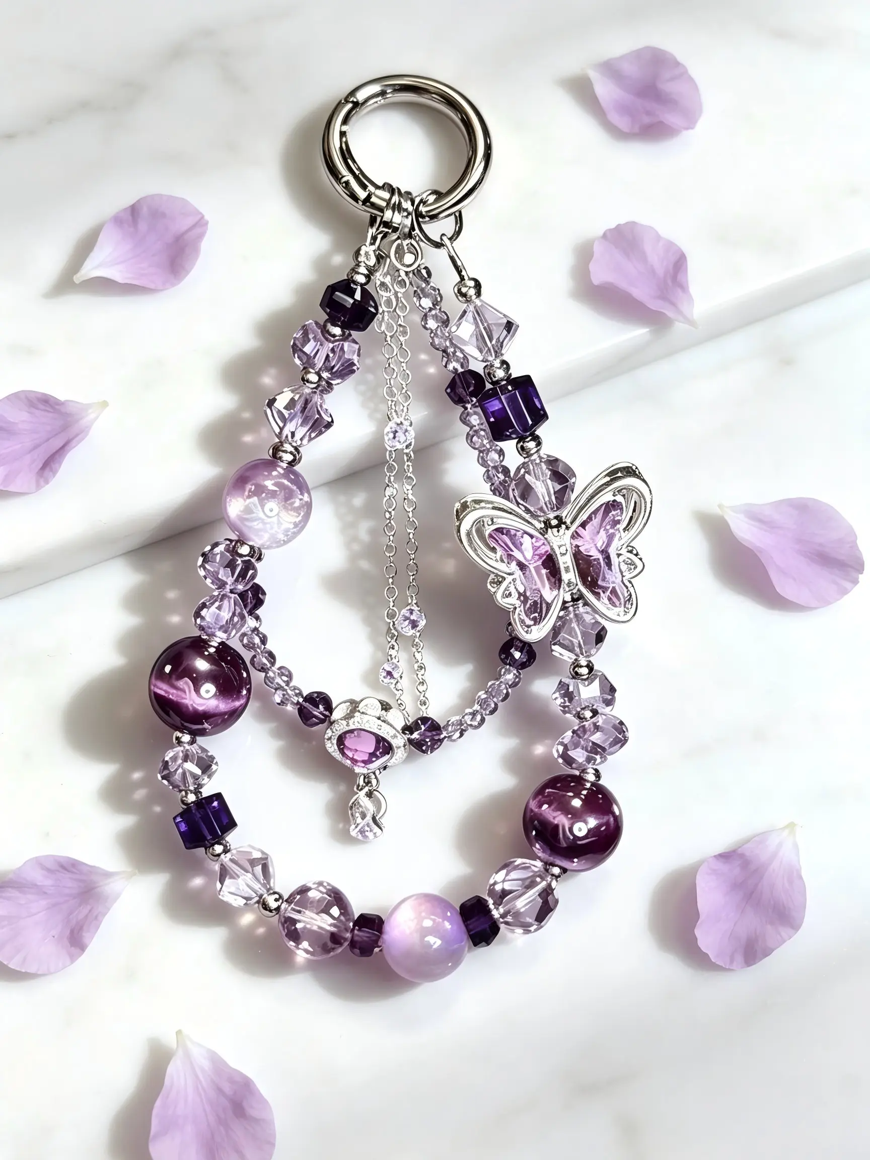 Butterfly Beaded Phone Chain Pendant, Elegant Fashion Accessory, High-End Heart Bag Charm, Versatile Jewelry for All Occasions