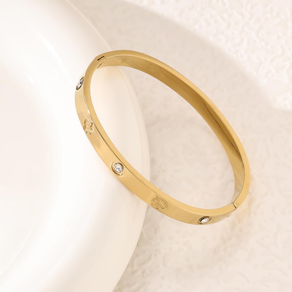 Gold Tone Clover Charm Bracelet & Bangle Set for Women, Dainty Flower Link Bracelet with CZ Bangle, Elegant Everyday Jewelry