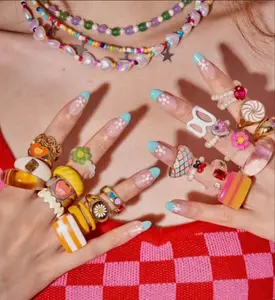 LuxeLoop Resale shop logo