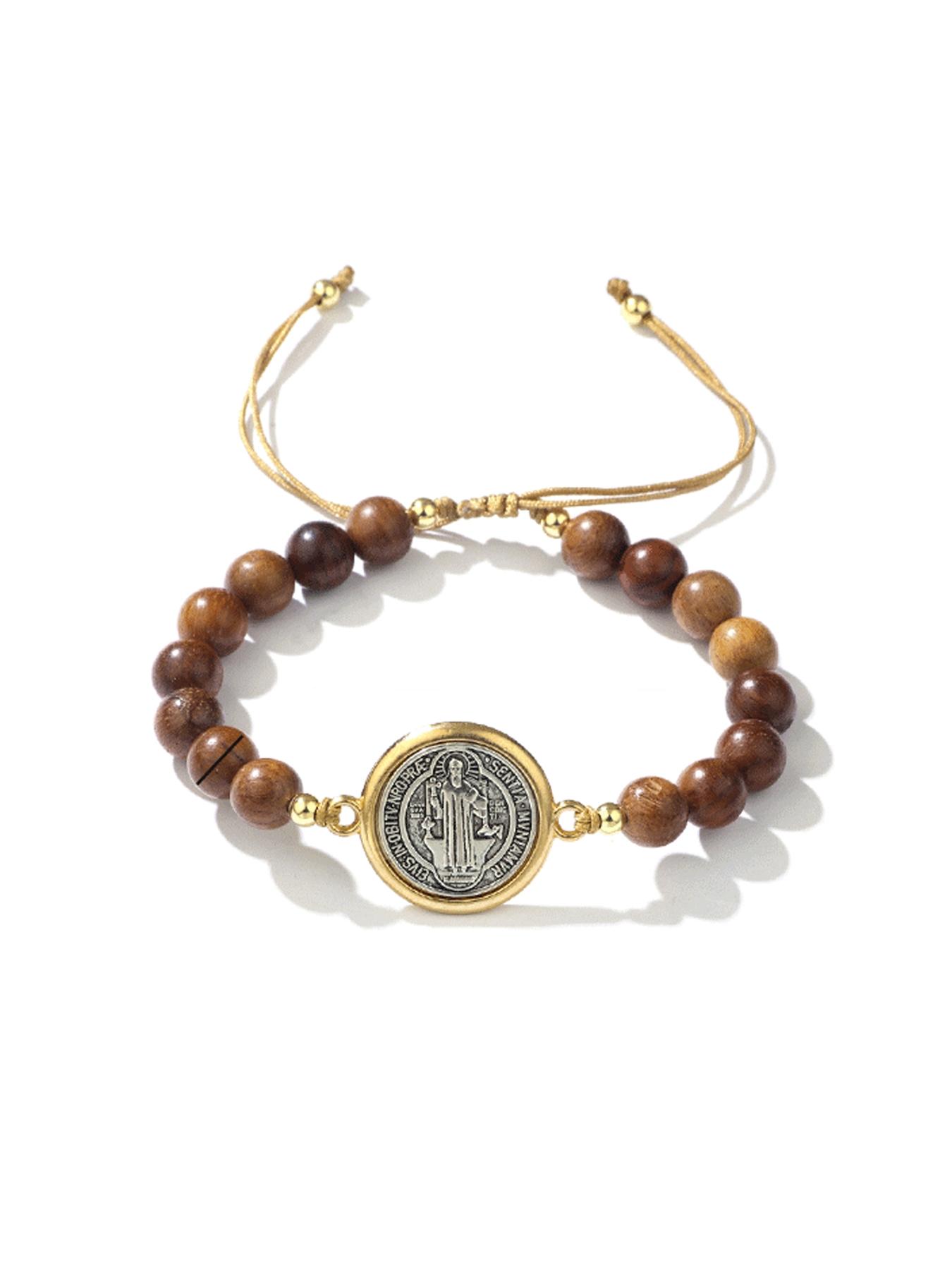 The Saint Benedict bracelet has adjustable drawstring and bead design, making it a simple couple's woven bracelet, Religious jewelry gift. It is suitable for daily wear, vacation dates, and is also a surprising and exquisite small gift