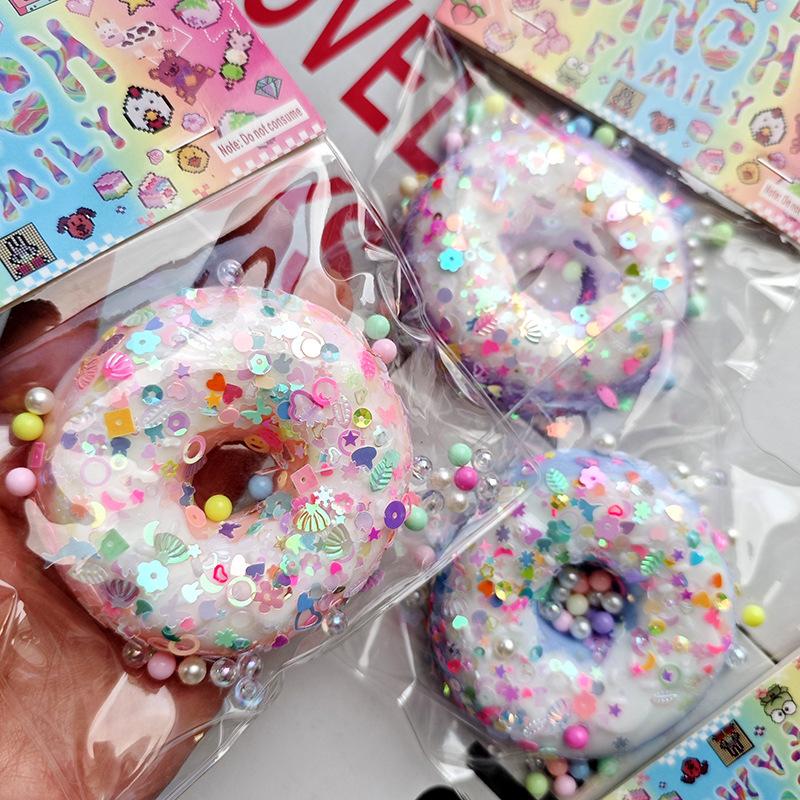 Simulated donut stress-relief toy, jelly stress-relief beads, stress-relief gadget, stall toy.
