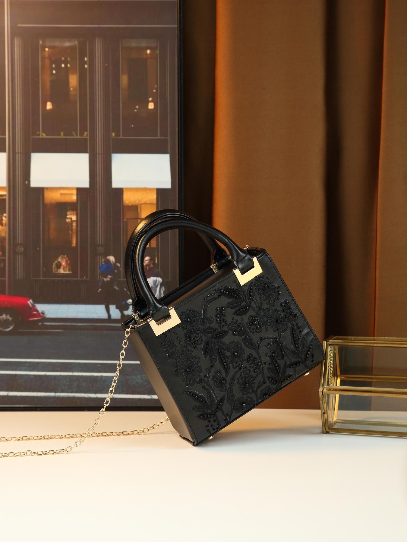 Heavy-duty beaded floral design embroidered small square bag, elegant versatile date shoulder crossbody bag