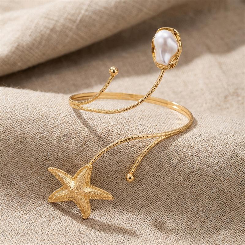 Elegant Starfish and Seashell Open Bangle Bracelet for Women Adjustable Metal Arm Cuff Jewelry Trendy Ocean Inspired Fashion Accessory Summer Beach Style