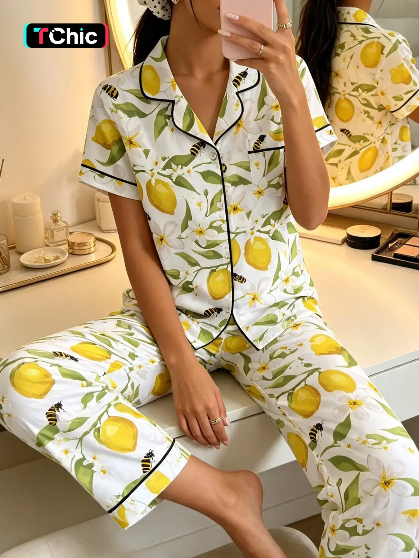 Women's Short Sleeve Pyjama Set, Casual Ankle-Length Sleepwear, Lemon Bee Print, Soft Breathable, 2-Piece Home