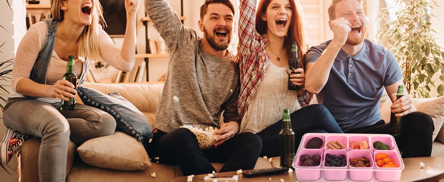 1Pc Divided Serving Tray with Lid-Snackle Box Charcuterie Container for Portable Snack Platters-Clear Organizer for Candy, lunch bento box,Perfect for Party,Travel(4/8 Compartments)