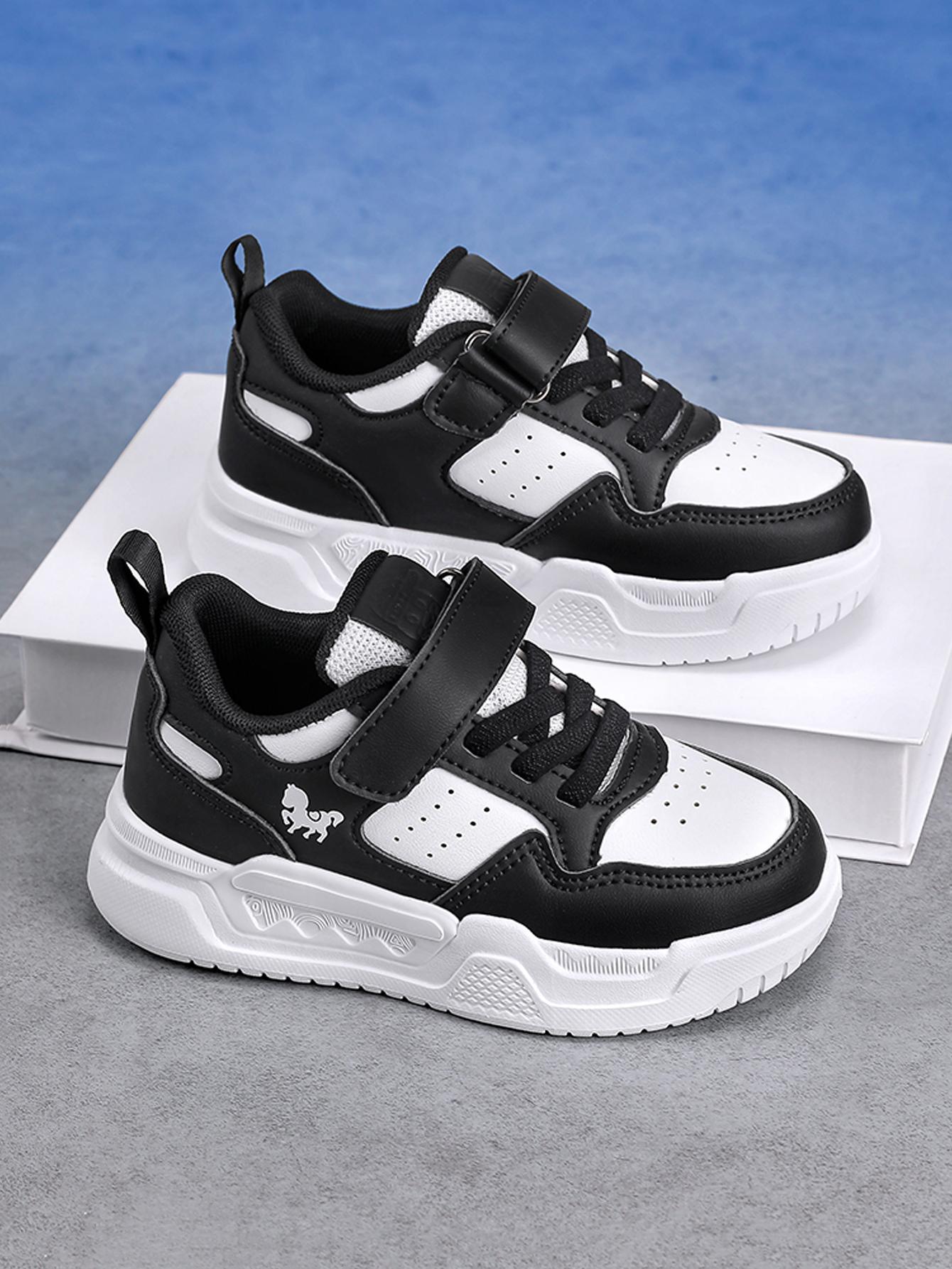 Fashionable Adjustable Low-Top Sneakers, Comfortable Lightweight Sports Shoes for Kids, PU Leather School Running Shoes, Trendy Trainers