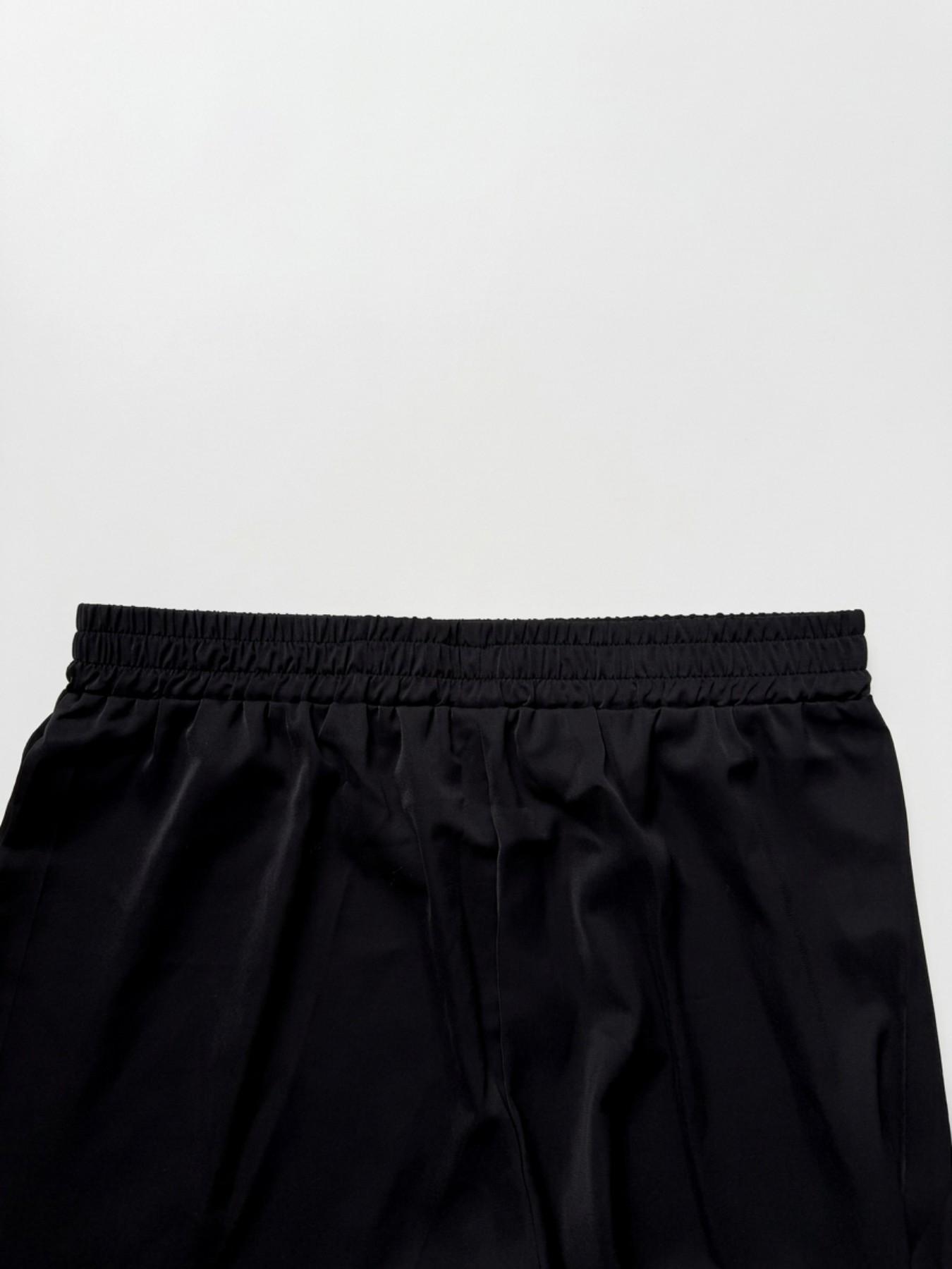 Women's Plus Size Three-Quarter Pants, Elastic High Waist Design, Side Slit Detail, Comfortable and Stylish Casual Bottoms, Casual Style Bottoms, Casual Fashion Pants
