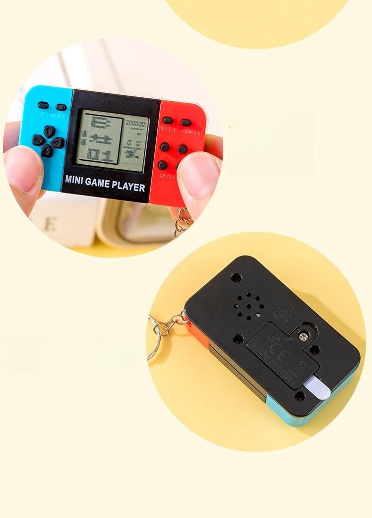 Mini Handheld Game Console Keychain Video Game Player Party Favors For Kids Birthday Christmas Gifts School Classroom Prizes