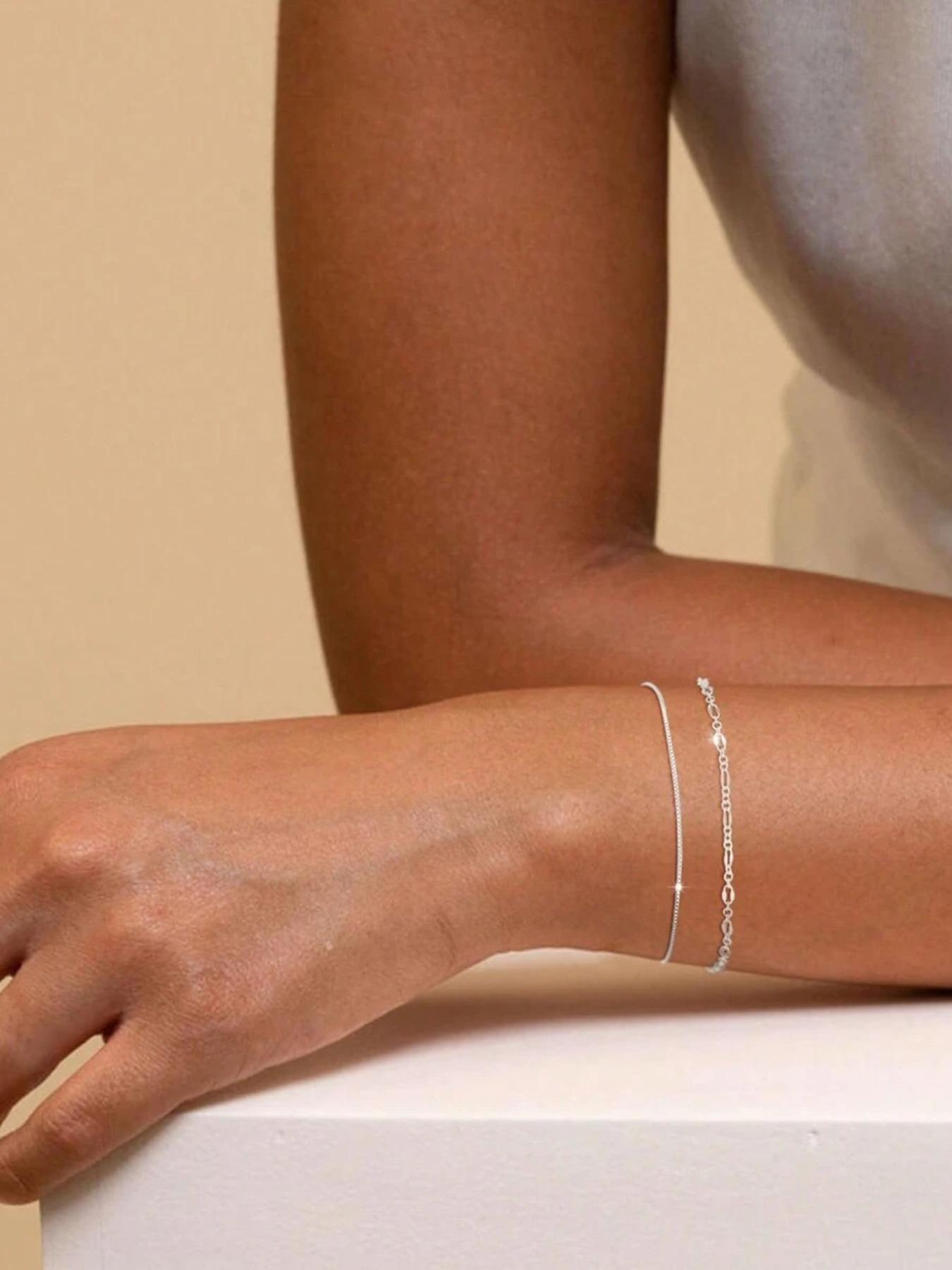 Elegant Stackable Women's Fashion Bracelet Set, Stackable Bracelets, 5-Piece Jewelry Collection, Perfect for Any Occasion, Stylish Accessory for Her