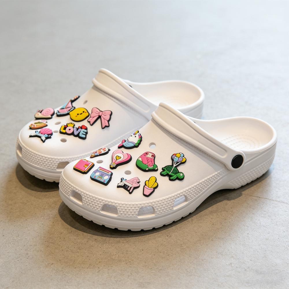 15 Pcs Cartoon pink series PVC Shoe Accessories, Comfortable Durable Fashionable, Birthday Gift, Charismatic Personalized Shoe Buckles for Girls