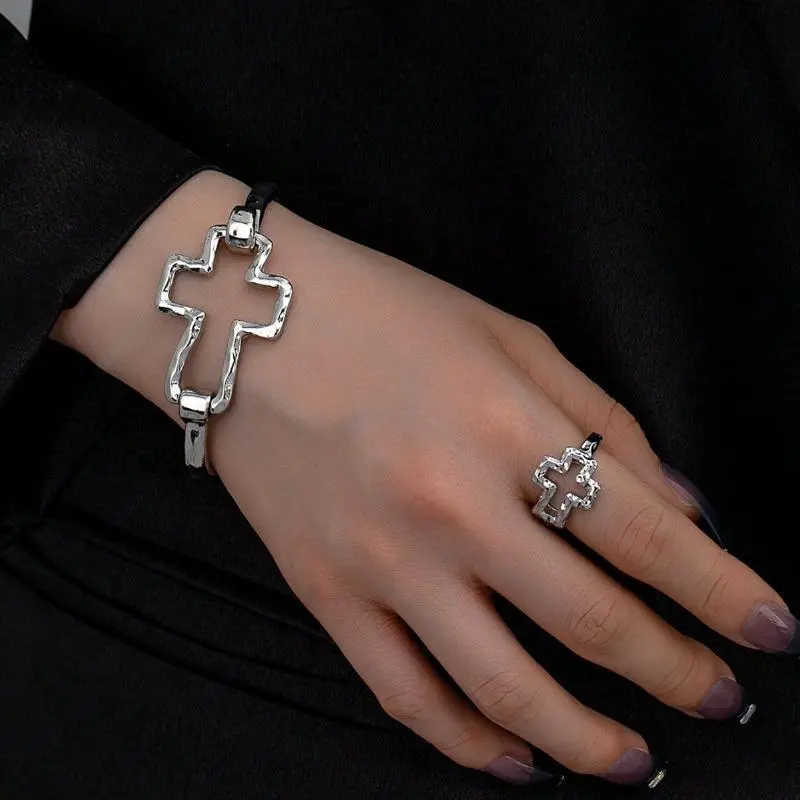 Women's Geometric Cross Motif Bracelet, Dainty Open-Cuff Jewelry for All Seasons, A Perfect Birthday Gift, Party, Bangle, Fashion